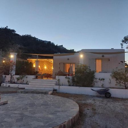 Tranquil Villa With Sea View In Ammopi Karpathos Amoopi Extérieur photo